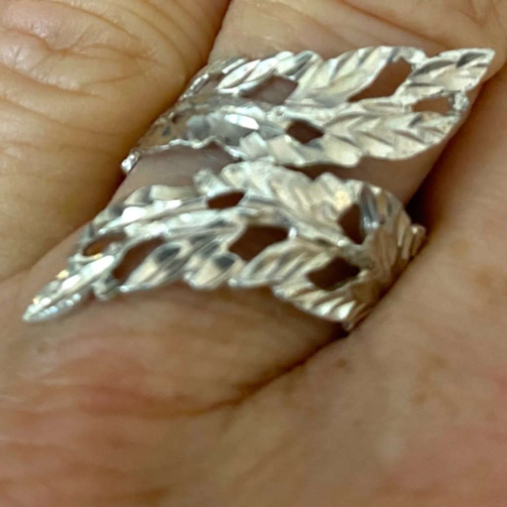 Sterling Silver Feather Bypass Ring 7 - Picture 11 of 11